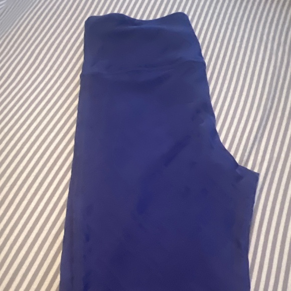 Athletic leggings - Picture 1 of 4